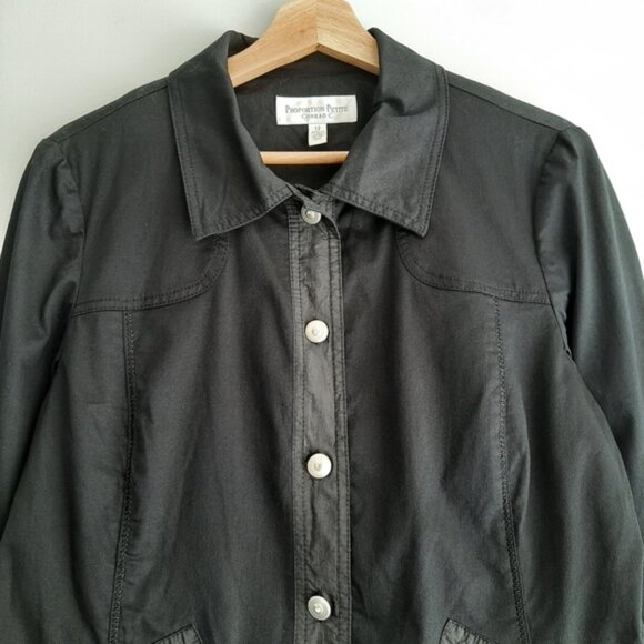 CONRAD C Sparkly Rhinestone Button Down Light Casual Jacket Black Sz 12 Petite - Picture 3 of 14